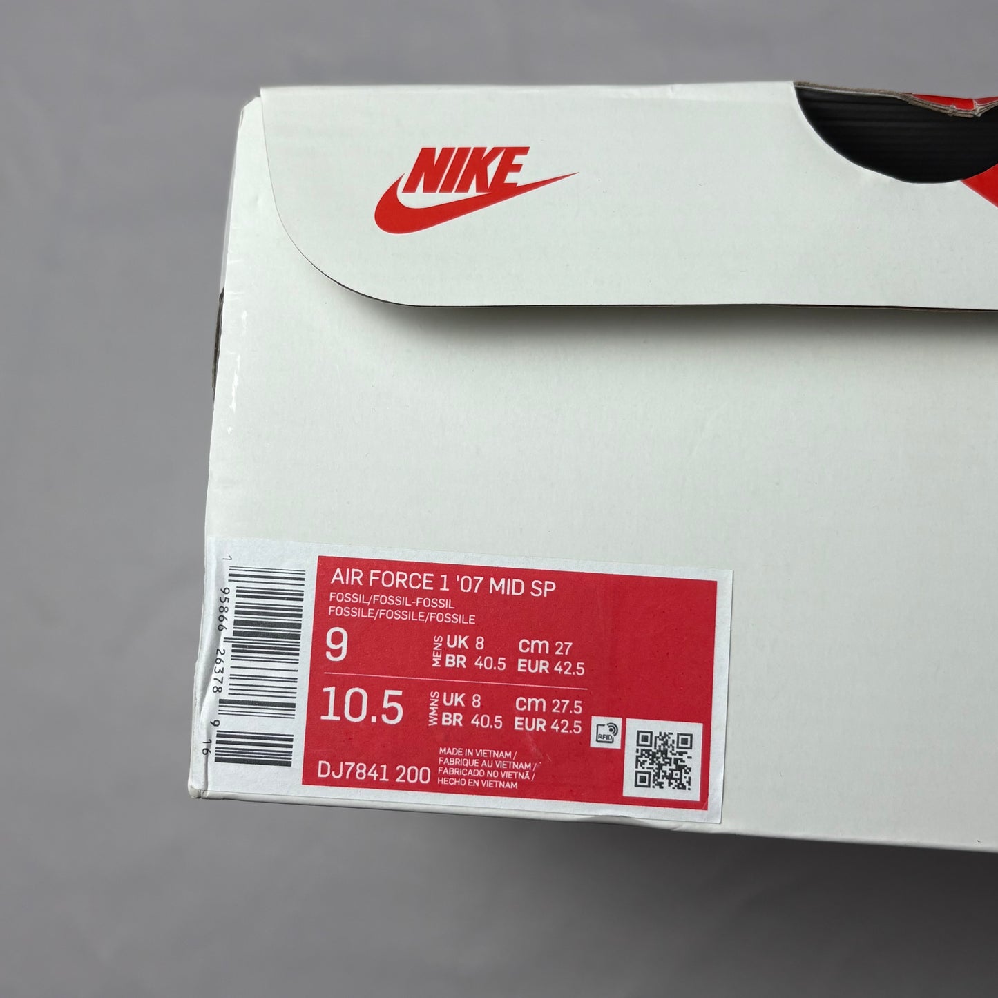 Nike Stüssy Air Force 1 Mid (UK 8)