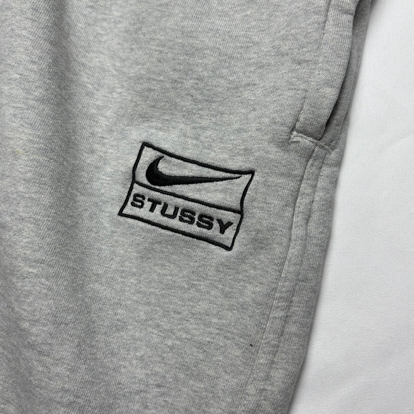 Stüssy Nike Joggers (S)
