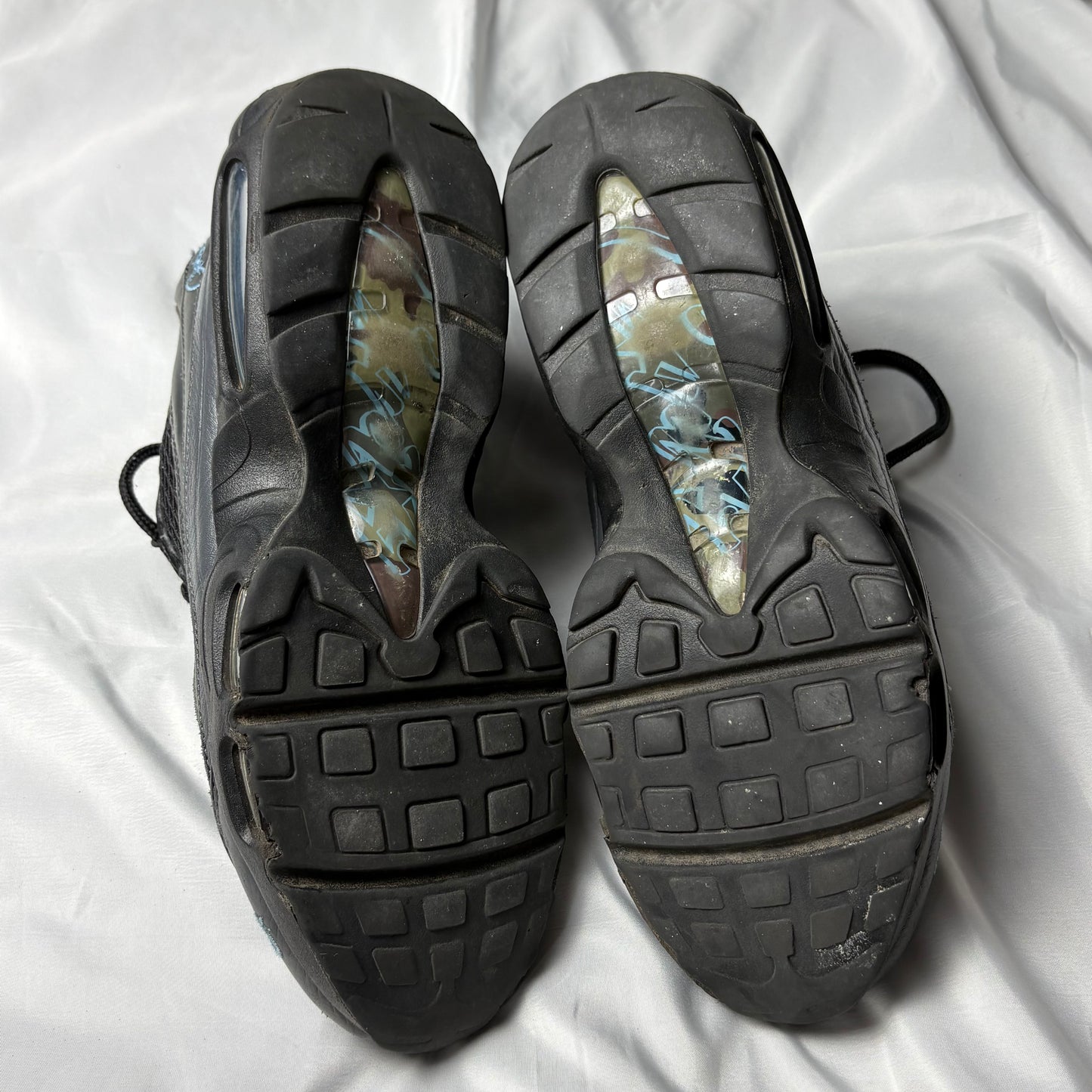 Corteiz 95s “LES BLEUS” (UK9.5)