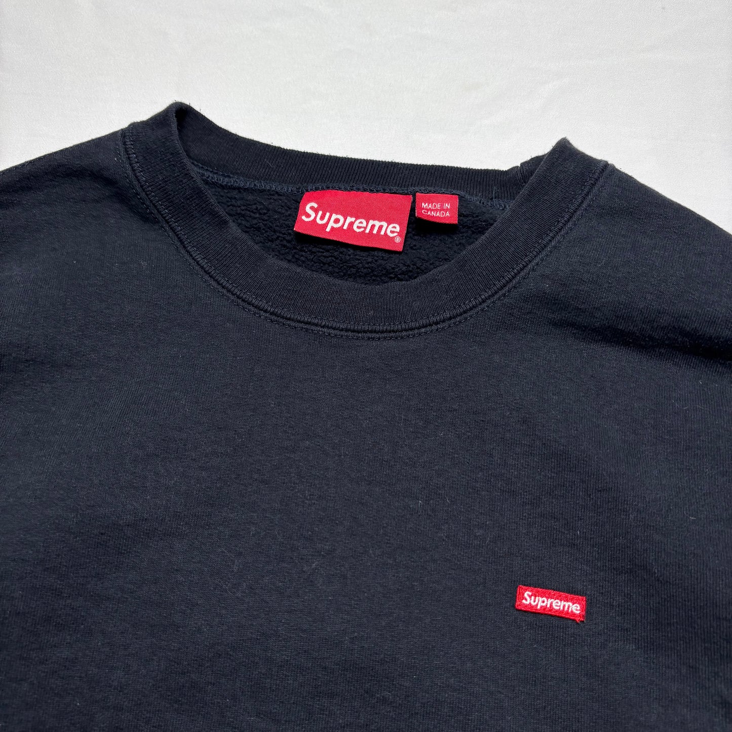 Supreme Navy Sweatshirt (M)