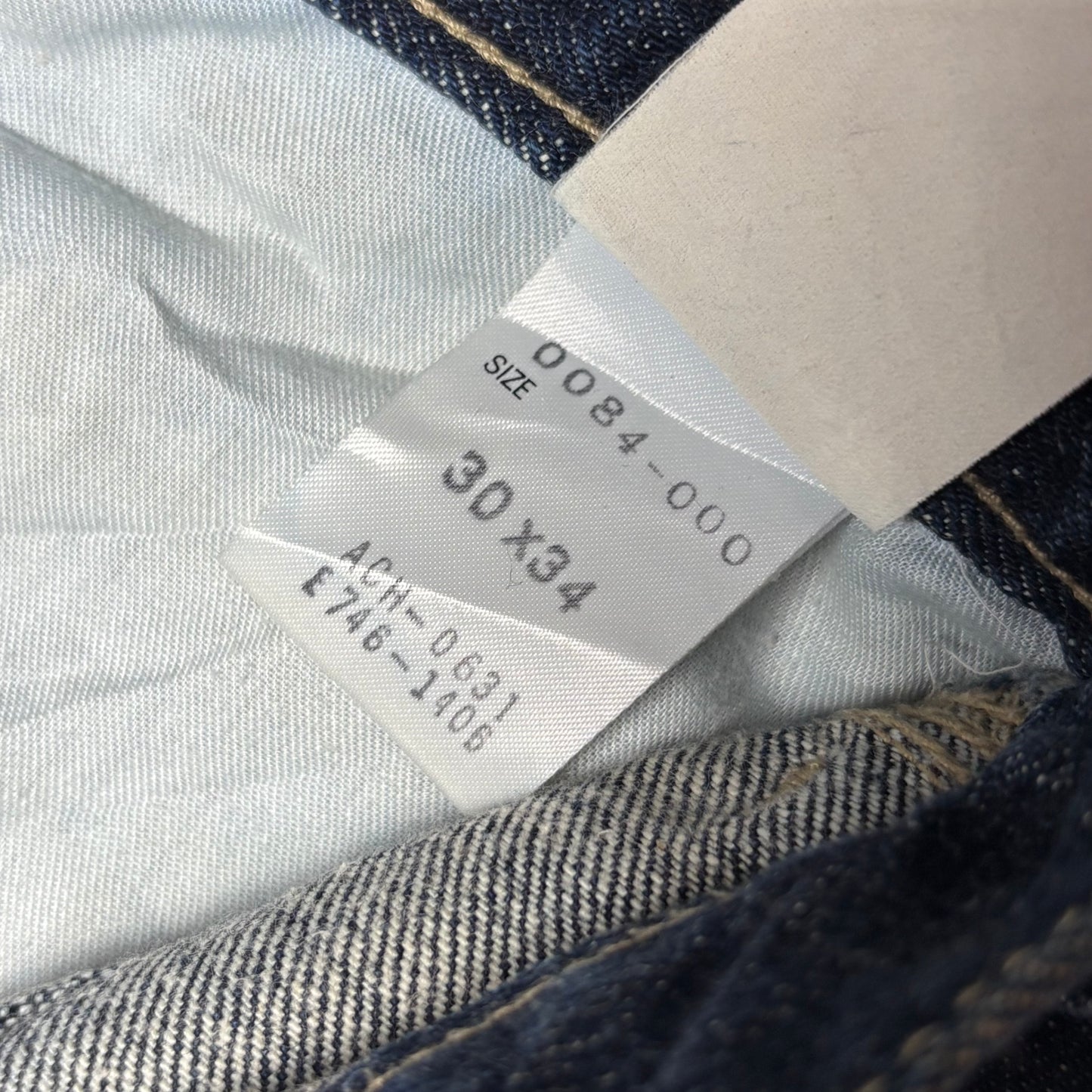 Carhartt Raw Denim (W27)